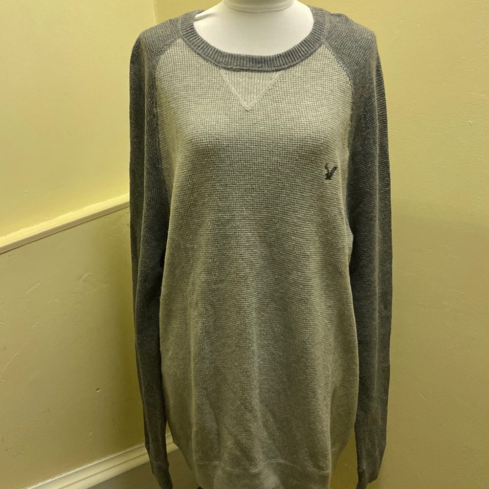 American Eagle sweatshirt